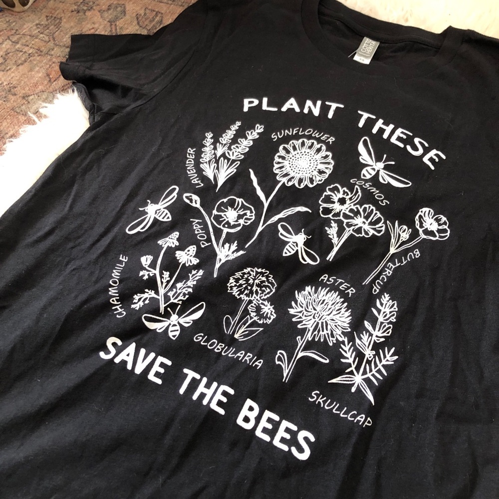 Black Graphic Tee - Save the Bees - Picture 3 of 4